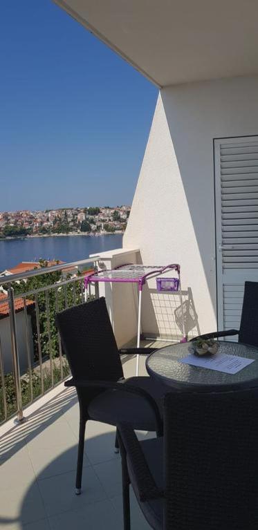 Summer Lounge Apartment Trogir Bagian luar foto