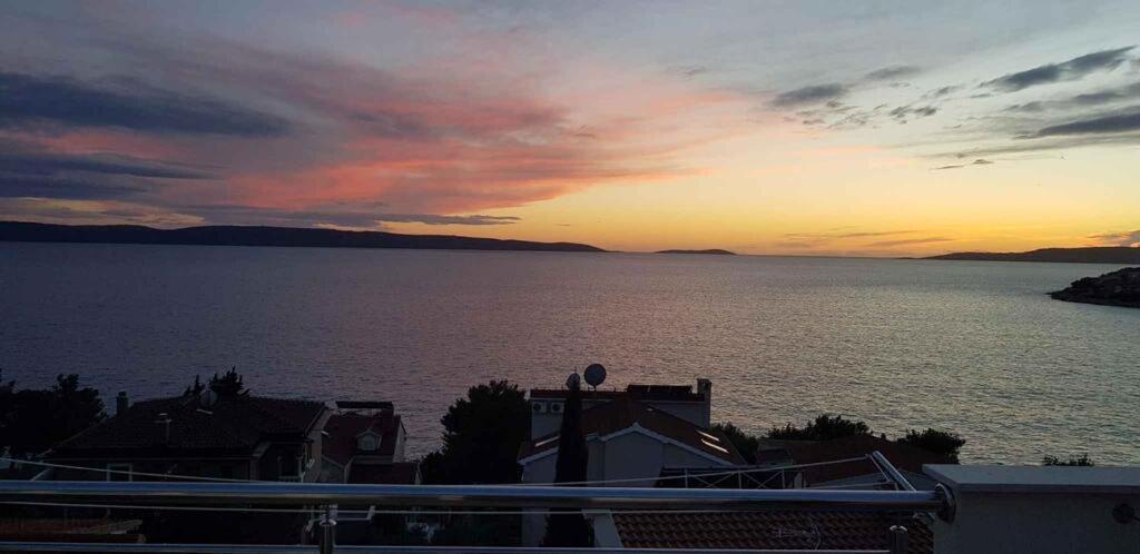 Summer Lounge Apartment Trogir Bagian luar foto